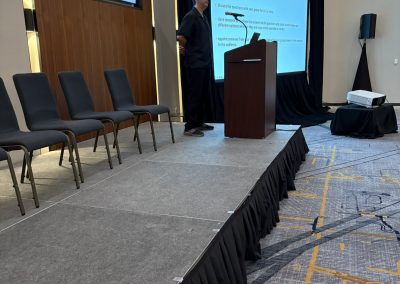 Carlos Bazan moderating the ACRA workshop